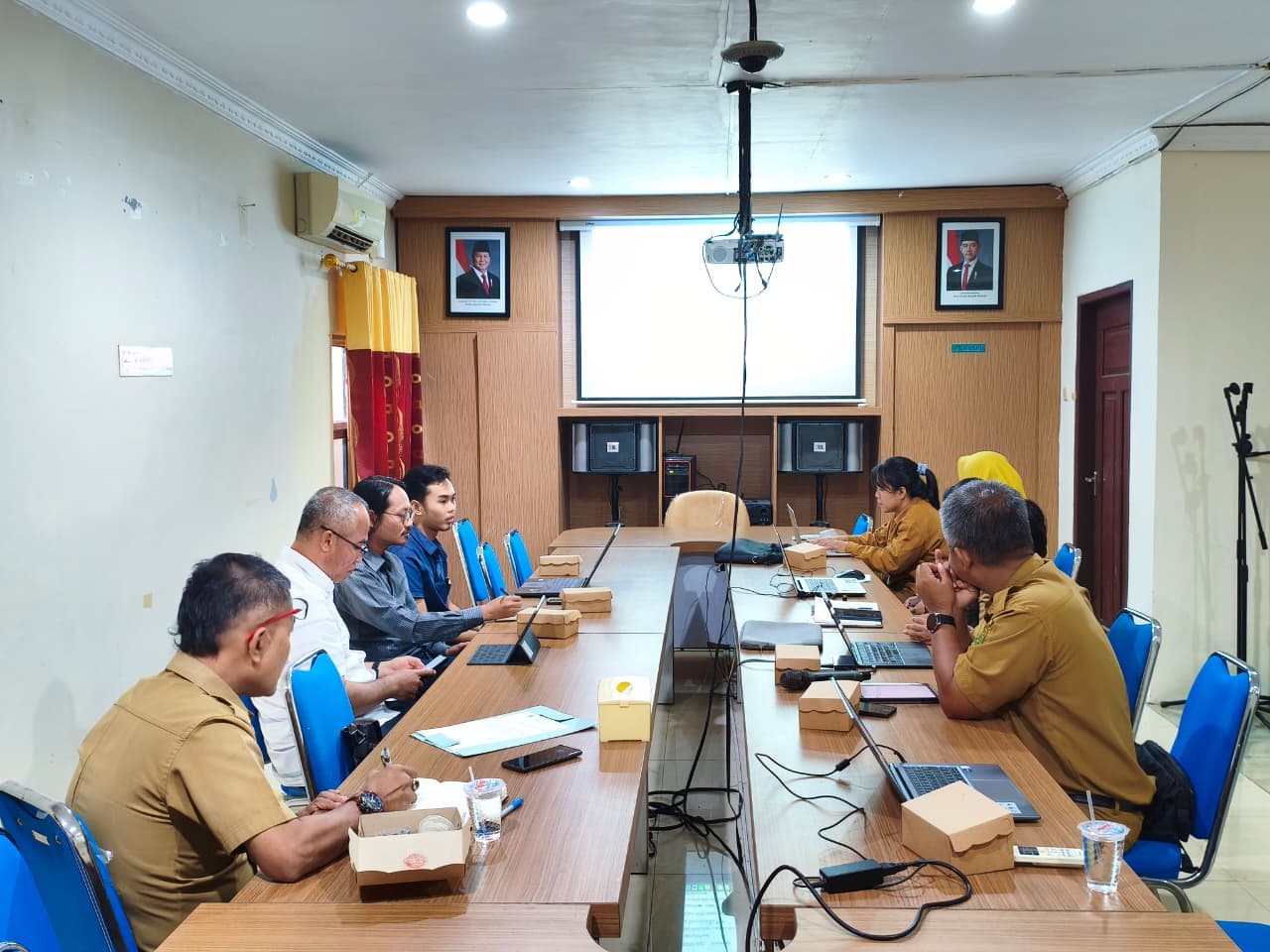 Tim Teknis UKPBJ Berau Dampingi Disperkim Bahas Persiapan Pengadaan Rumah Korban Bencana TA 2026